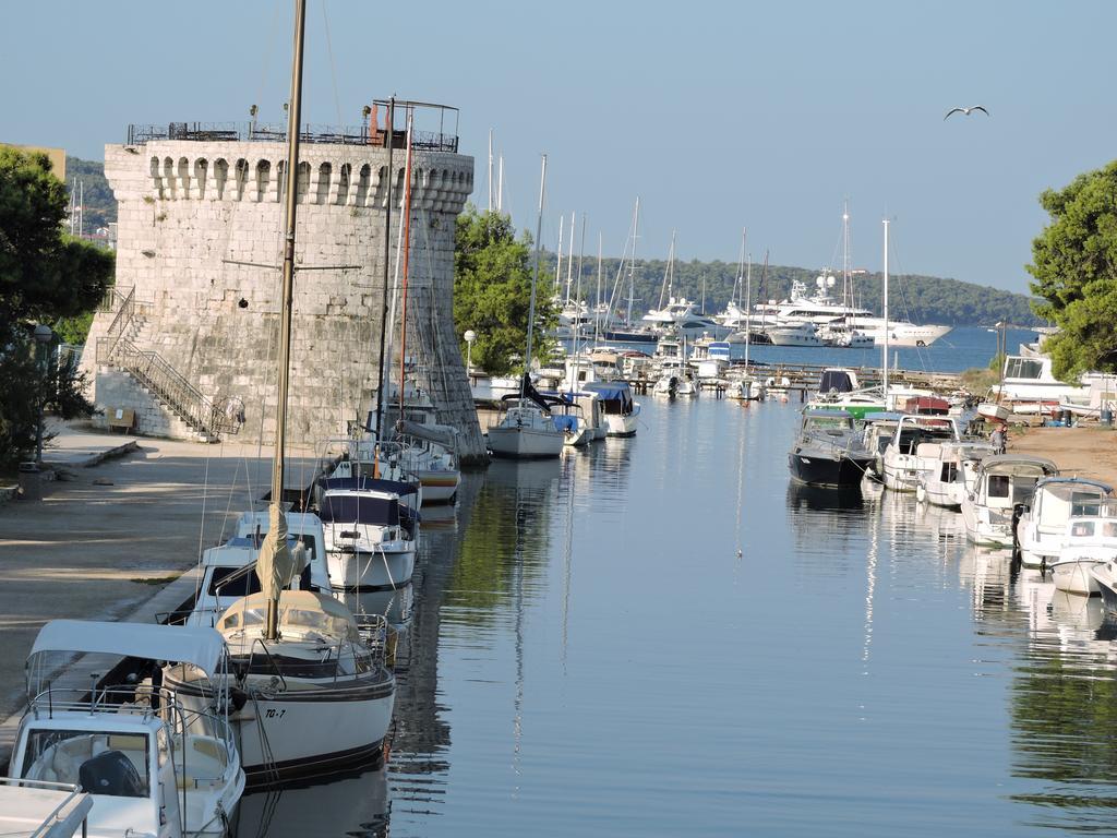 Villa Luna Trogir Exterior foto